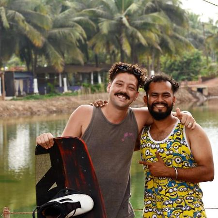 Wake Park Goa Hotel Arambol Ngoại thất bức ảnh