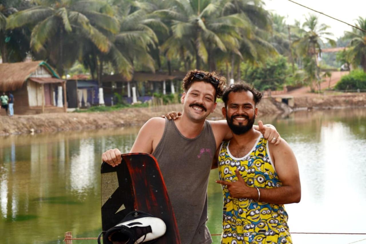 Wake Park Goa Hotel Arambol Ngoại thất bức ảnh