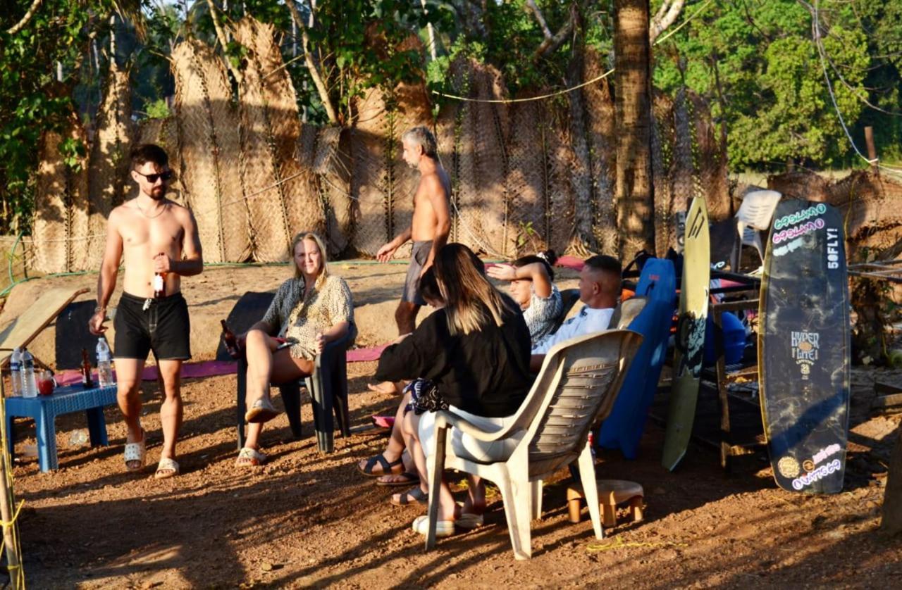 Wake Park Goa Hotel Arambol Ngoại thất bức ảnh
